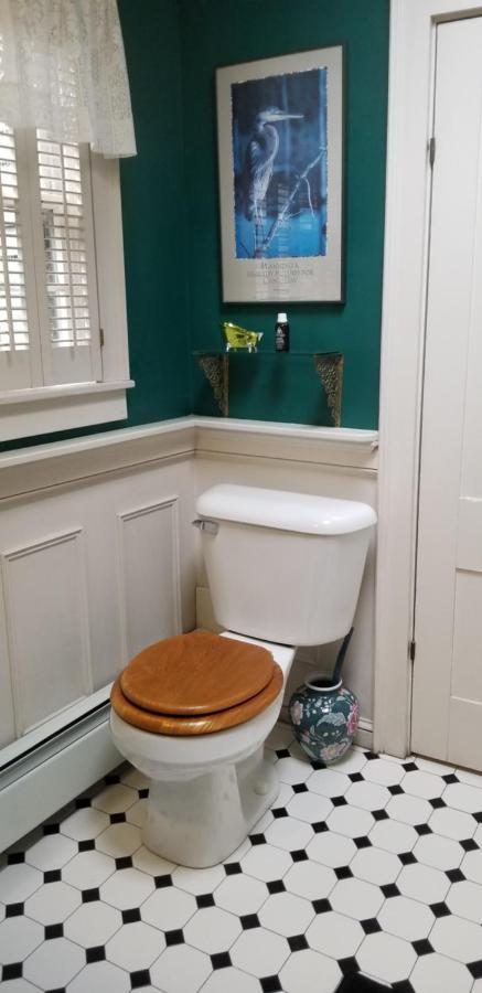 Widow Avery House Homestay Hallowell